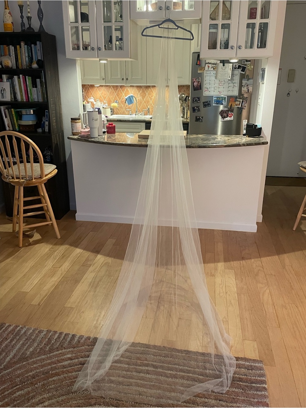 Long Single-Tier Wedding Veil in Ivory